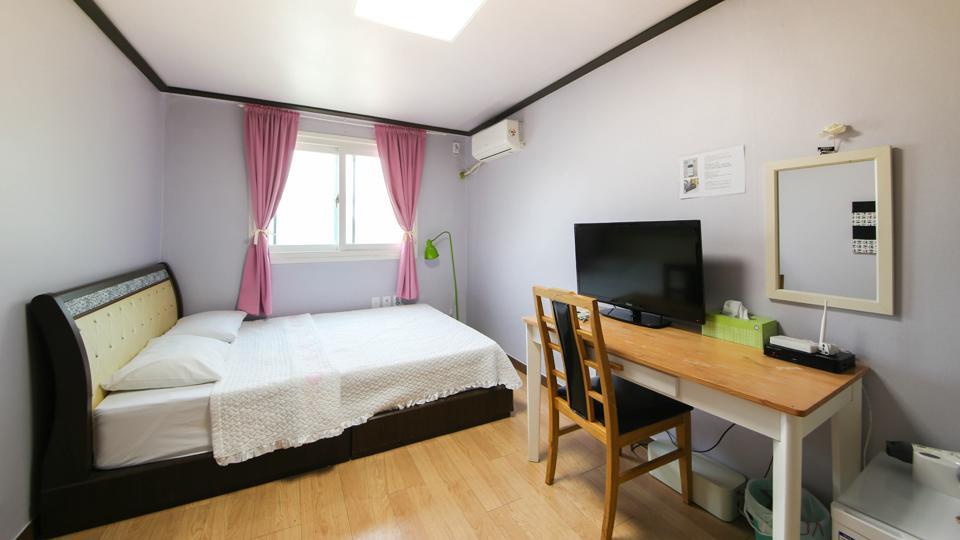 Apartment I House Seoul