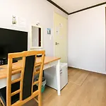 I House