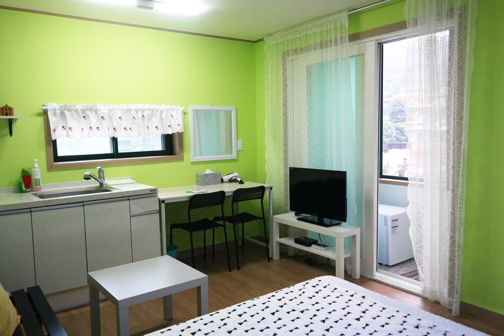 I House Apartment *