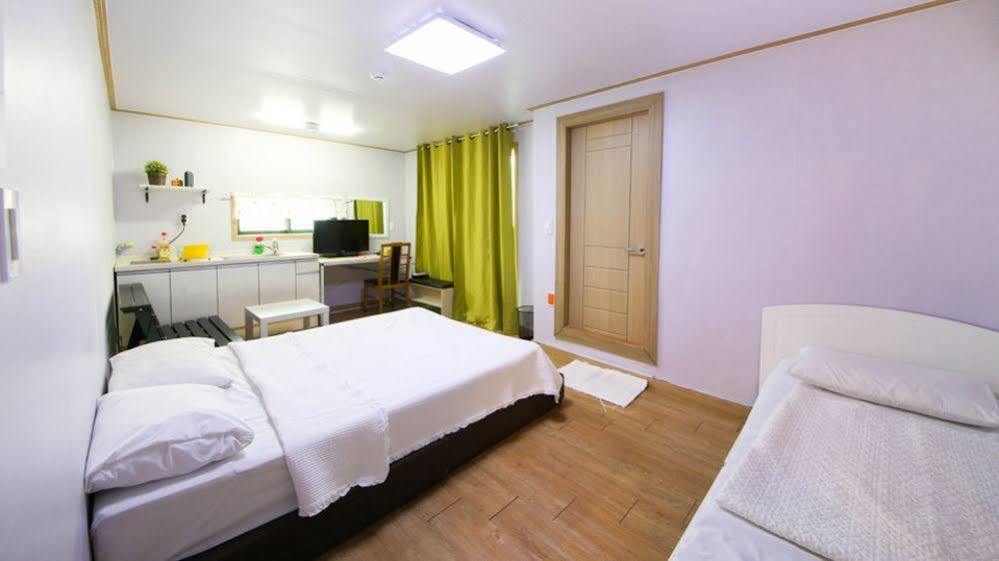 I House Apartment